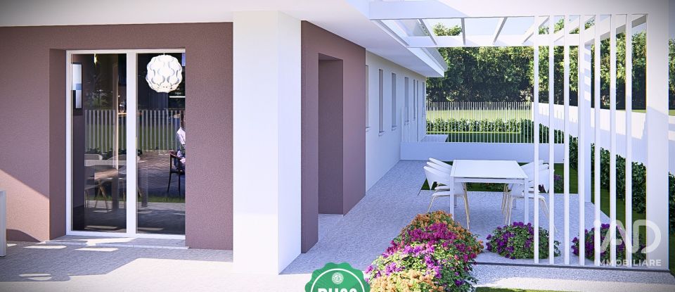 House boat 5 rooms of 137 m² in Ceresara (46040)