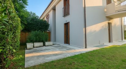 Villa a schiera 6 locali di 195 m² in Sirmione (25019)