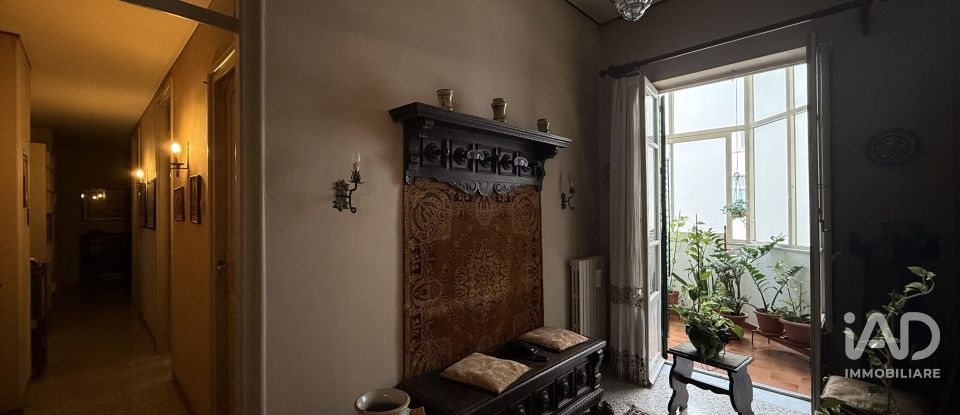 Appartamento 5 locali di 151 m² a Palermo (90141)