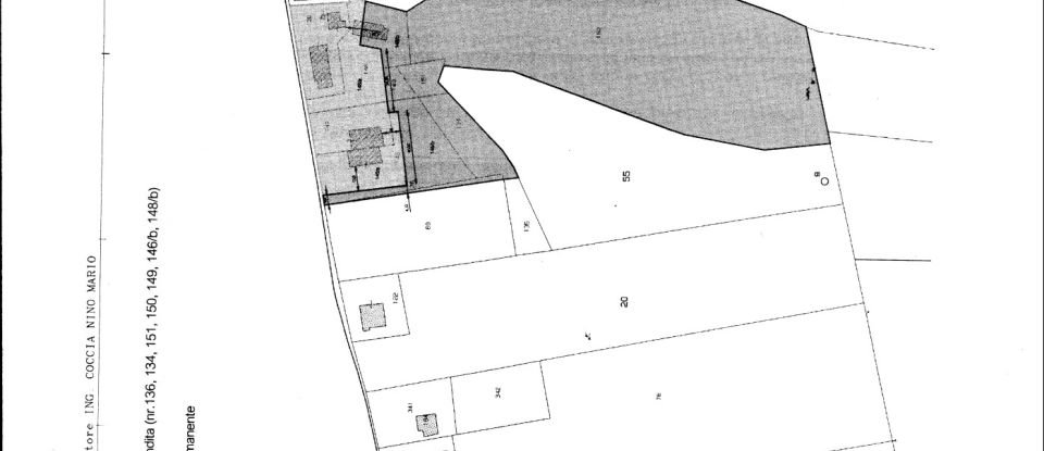 Land of 46,000 m² in Pineto (64025)