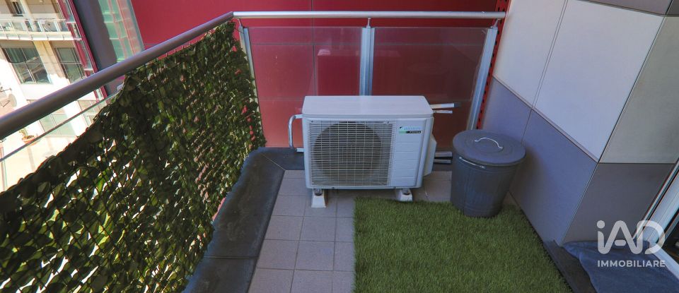 Four-room apartment of 60 m² in Genova (16126)