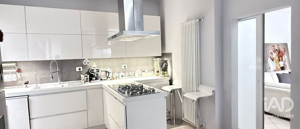 House boat 6 rooms of 105 m² in Saccolongo (35030)