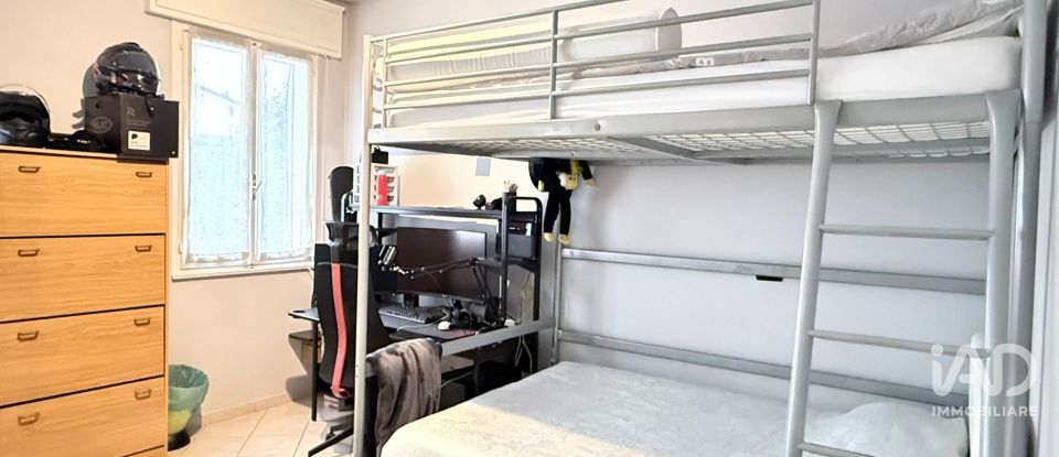 House boat 6 rooms of 105 m² in Saccolongo (35030)