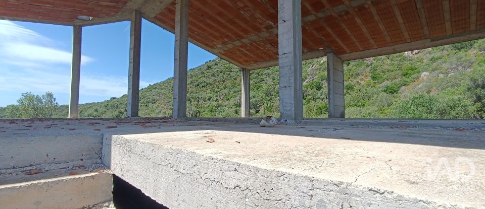 Country home 10 rooms of 200 m² in Olbia (07026)