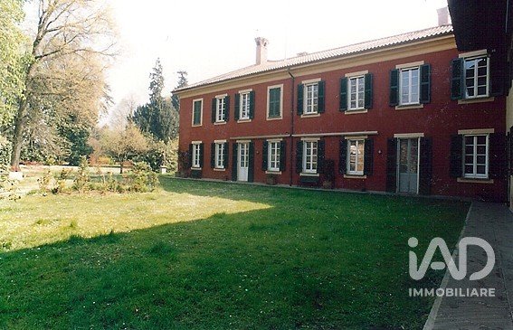 Villa storica 17 locali di 940 m² in Robecco sul Naviglio (20087)