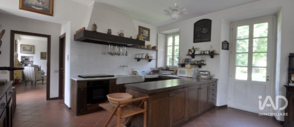 Villa storica 17 locali di 940 m² in Robecco sul Naviglio (20087)