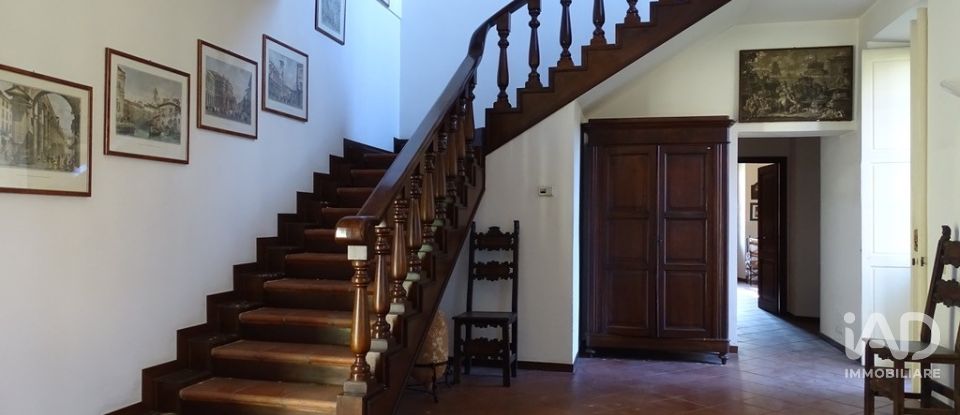 Villa storica 17 locali di 940 m² in Robecco sul Naviglio (20087)