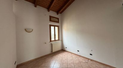 Bilocale di 70 m² a Concordia sulla Secchia (41033)