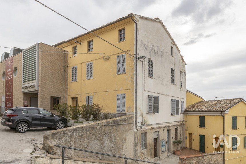Costruzione di 190 m² in Filottrano (60024)