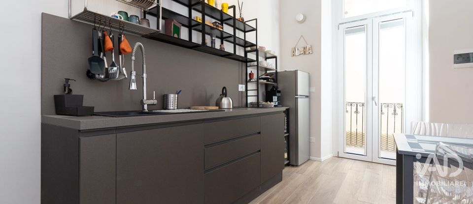 Trilocale di 50 m² a Torino (10122)