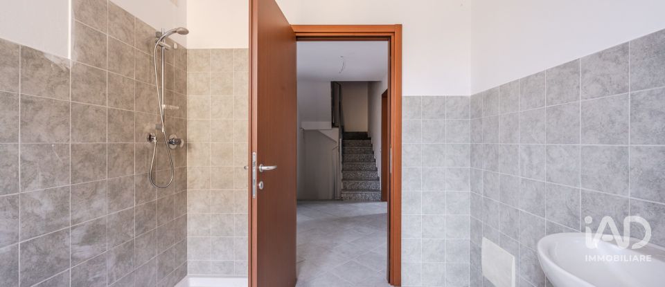 House 4 rooms of 200 m² in Mirandola (41037)