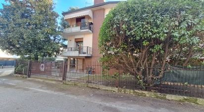 House boat 10 rooms of 210 m² in Padova (35141)