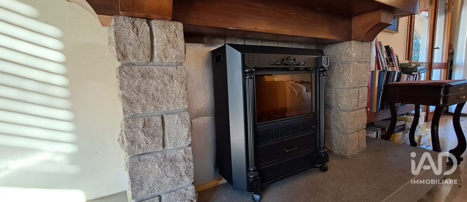 House boat 10 rooms of 210 m² in Padova (35141)