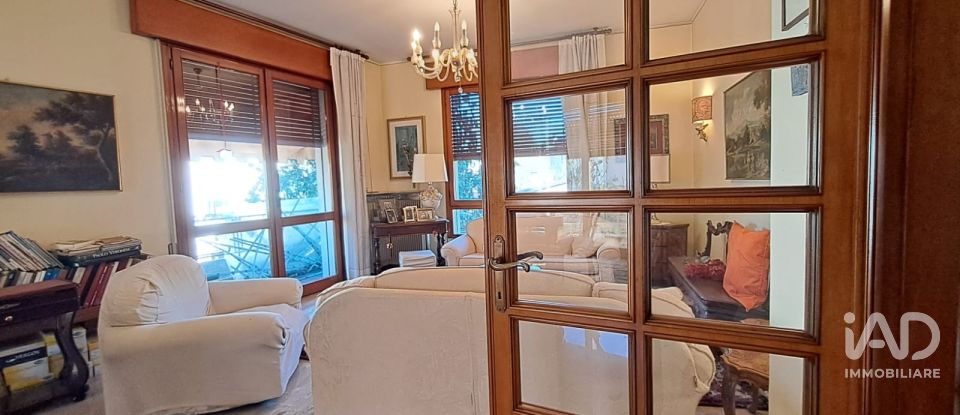 House boat 10 rooms of 210 m² in Padova (35141)