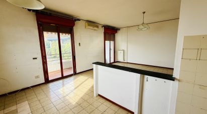 Appartamento 5 locali di 78 m² a Genova (16138)