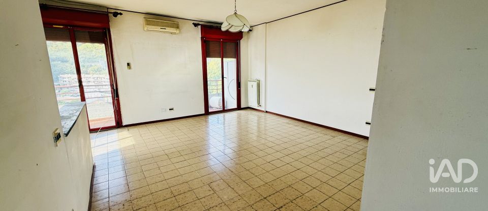 Appartamento 5 locali di 78 m² a Genova (16138)