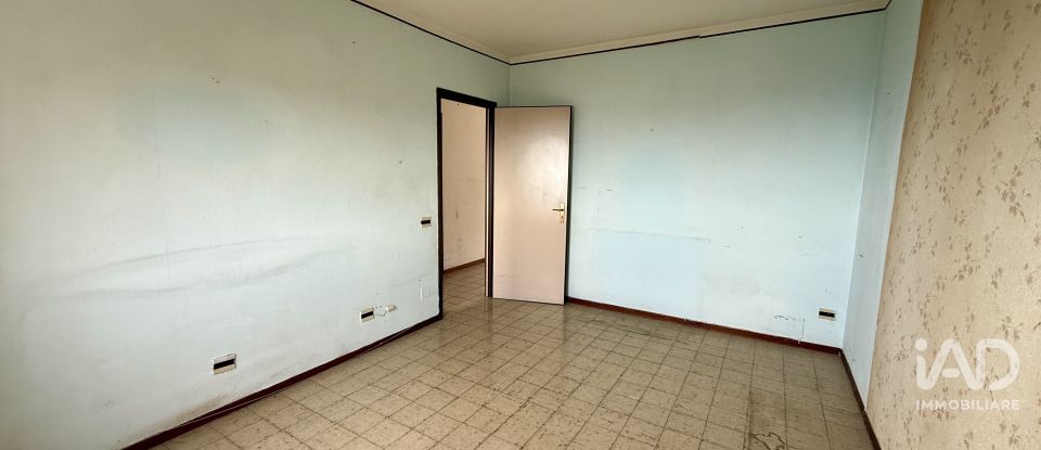 Appartamento 5 locali di 78 m² a Genova (16138)