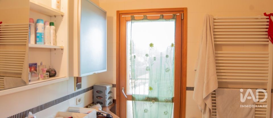 Four-room apartment of 57 m² in Fano (61032)