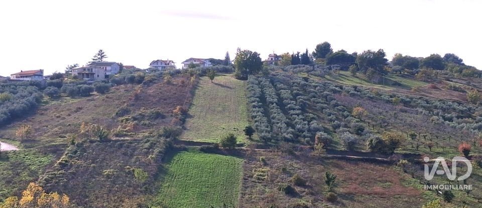 Terreno di 1.810 m² in Francavilla al Mare (66023)