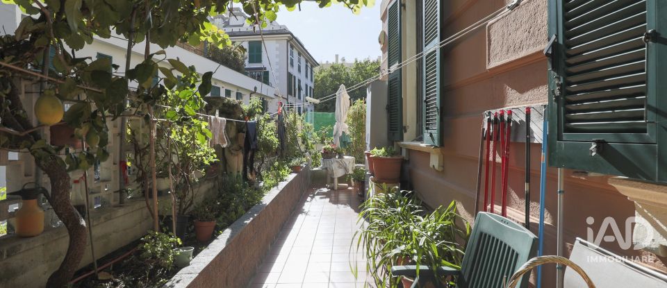 Appartamento 7 locali di 145 m² a Genova (16145)