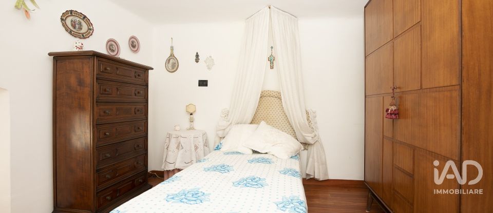 Appartamento 7 locali di 145 m² a Genova (16145)