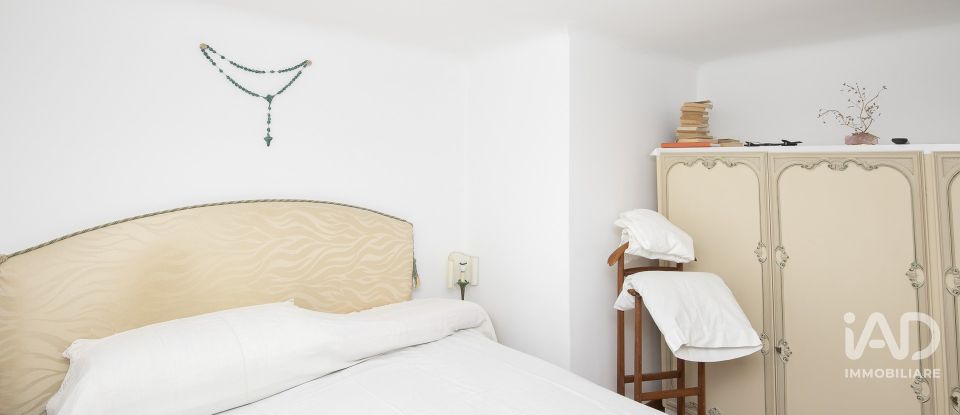 Appartamento 7 locali di 145 m² a Genova (16145)