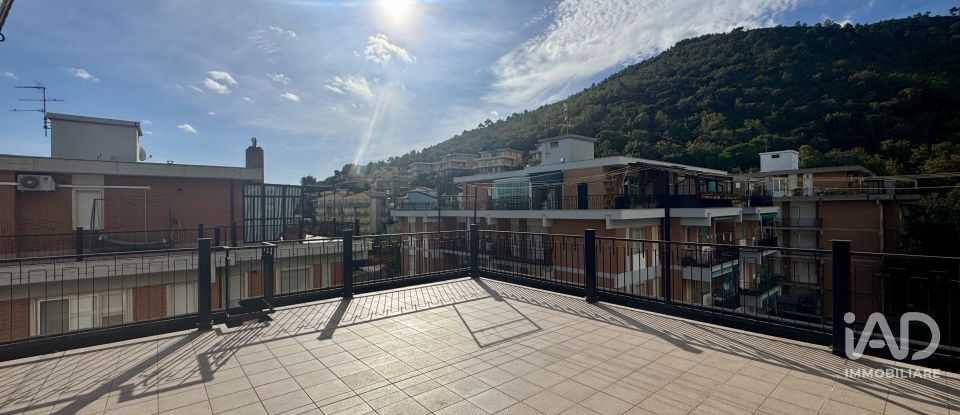 Loft 2 locali di 107 m² a Borghetto Santo Spirito (17052)