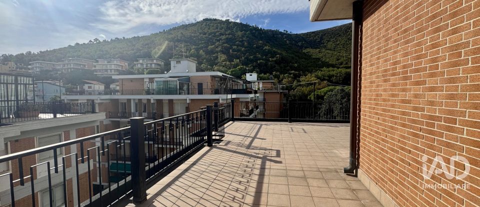 Loft 2 locali di 107 m² a Borghetto Santo Spirito (17052)