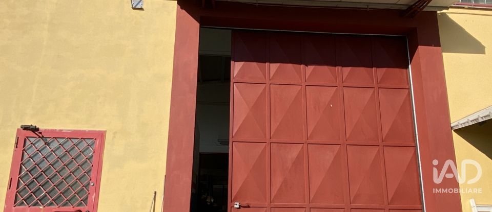 Capannone di 5.000 m² in Leinì (10040)