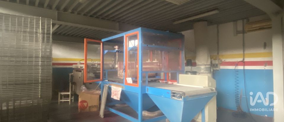 Capannone di 5.000 m² in Leinì (10040)