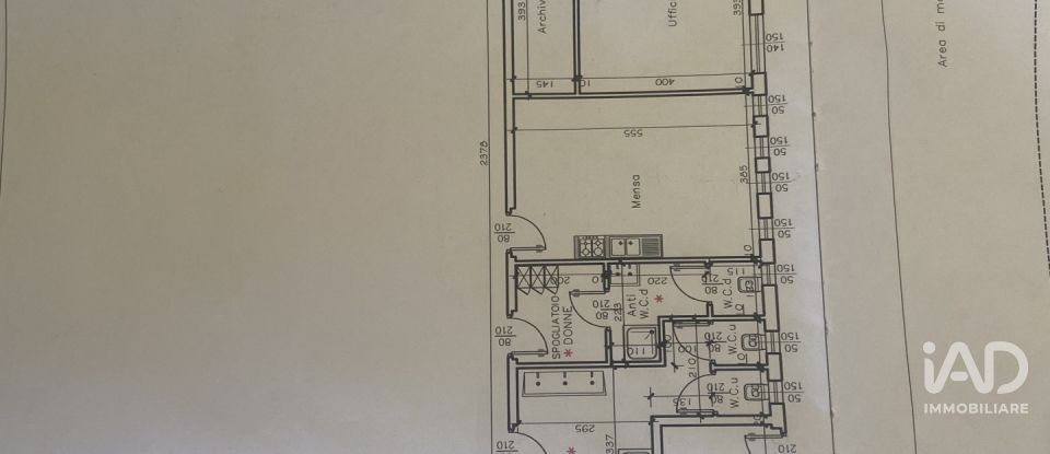 Capannone di 5.000 m² in Leinì (10040)