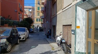 Appartamento 5 locali di 70 m² a Genova (16154)