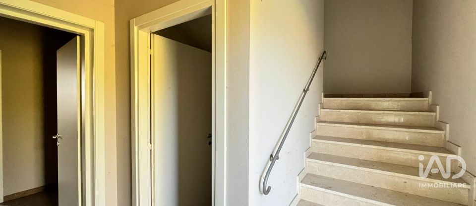 Casa indipendente 6 locali di 350 m² in San Felice sul Panaro (41038)