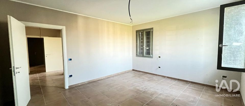 Casa indipendente 6 locali di 350 m² in San Felice sul Panaro (41038)