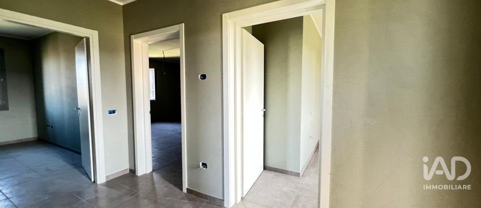 Casa indipendente 6 locali di 350 m² in San Felice sul Panaro (41038)