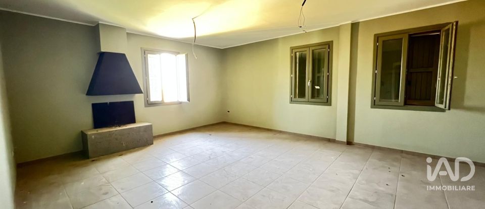 Casa indipendente 6 locali di 350 m² in San Felice sul Panaro (41038)