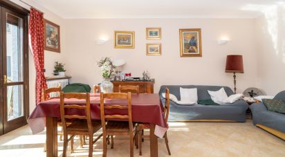 Appartamento 8 locali di 195 m² a Torino (10141)