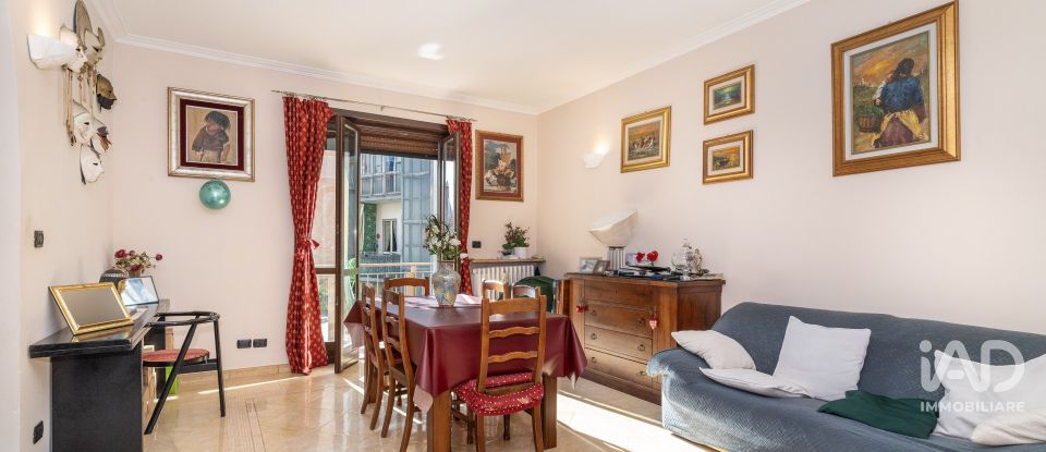 Appartamento 8 locali di 195 m² a Torino (10141)