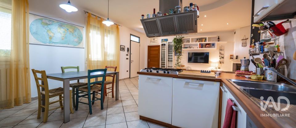 Casa indipendente 5 locali di 260 m² in Lagosanto (44023)