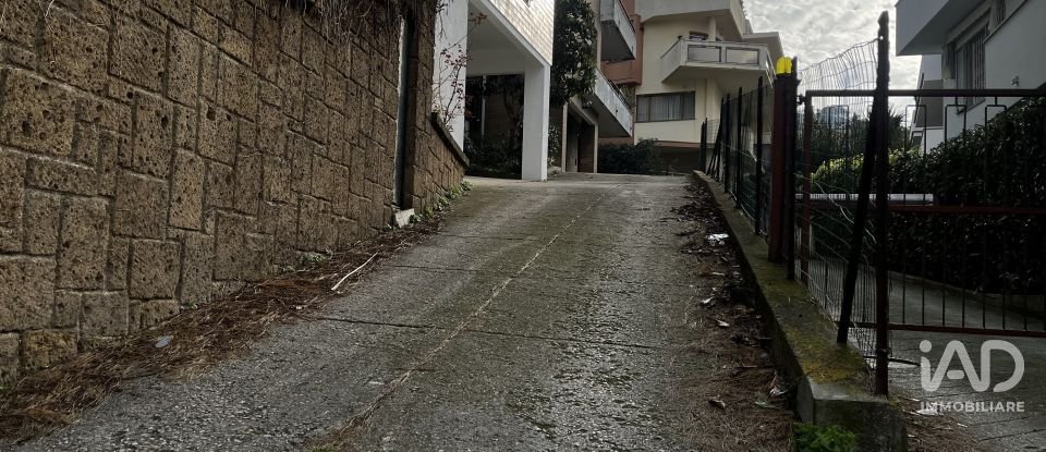 Posto auto di 80 m² in Ancona (60124)