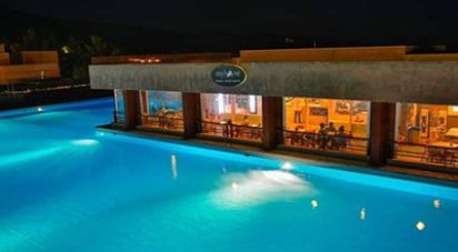 Negozio / locale commerciale di 156 m² in Olbia (07026)