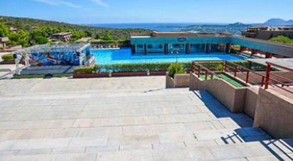 Negozio / locale commerciale di 156 m² in Olbia (07026)