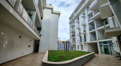 Negozio / locale commerciale di 65 m² in Olbia (07026)