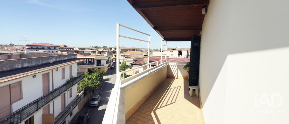 Four-room apartment of 120 m² in Orta di Atella (81030)