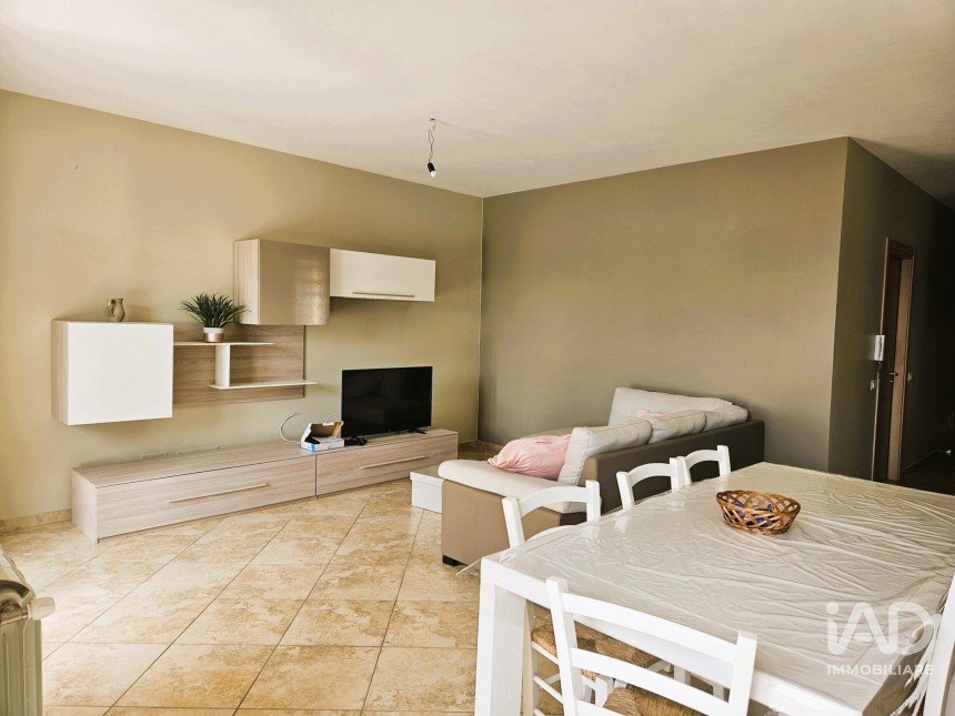 Villa a schiera 7 locali di 220 m² in Gizzeria (88040)