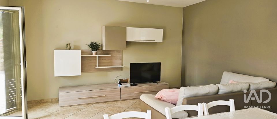 Villa a schiera 7 locali di 220 m² in Gizzeria (88040)