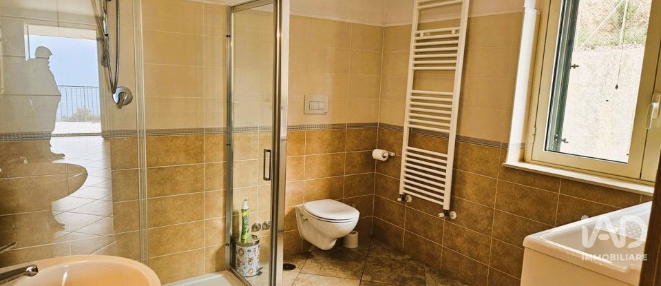 Villa a schiera 7 locali di 220 m² in Gizzeria (88040)