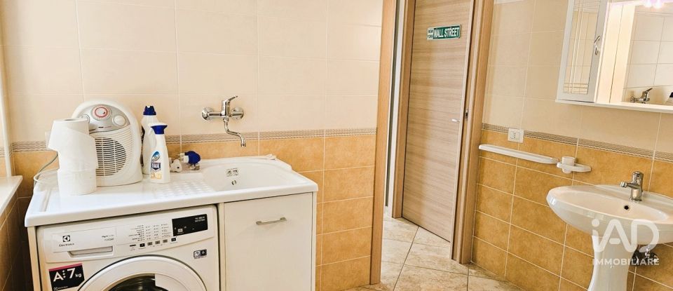 Villa a schiera 7 locali di 220 m² in Gizzeria (88040)