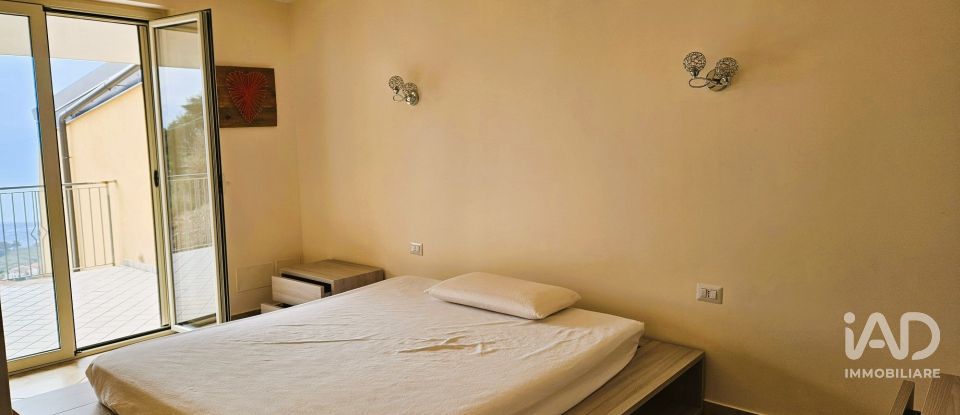 Villa a schiera 7 locali di 220 m² in Gizzeria (88040)