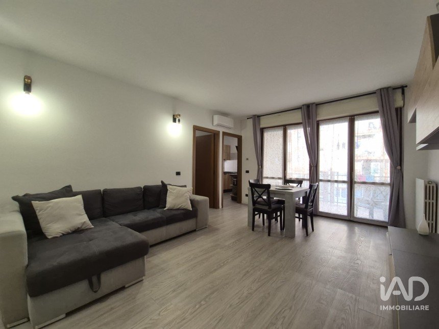 Trilocale di 70 m² a Baranzate (20021)